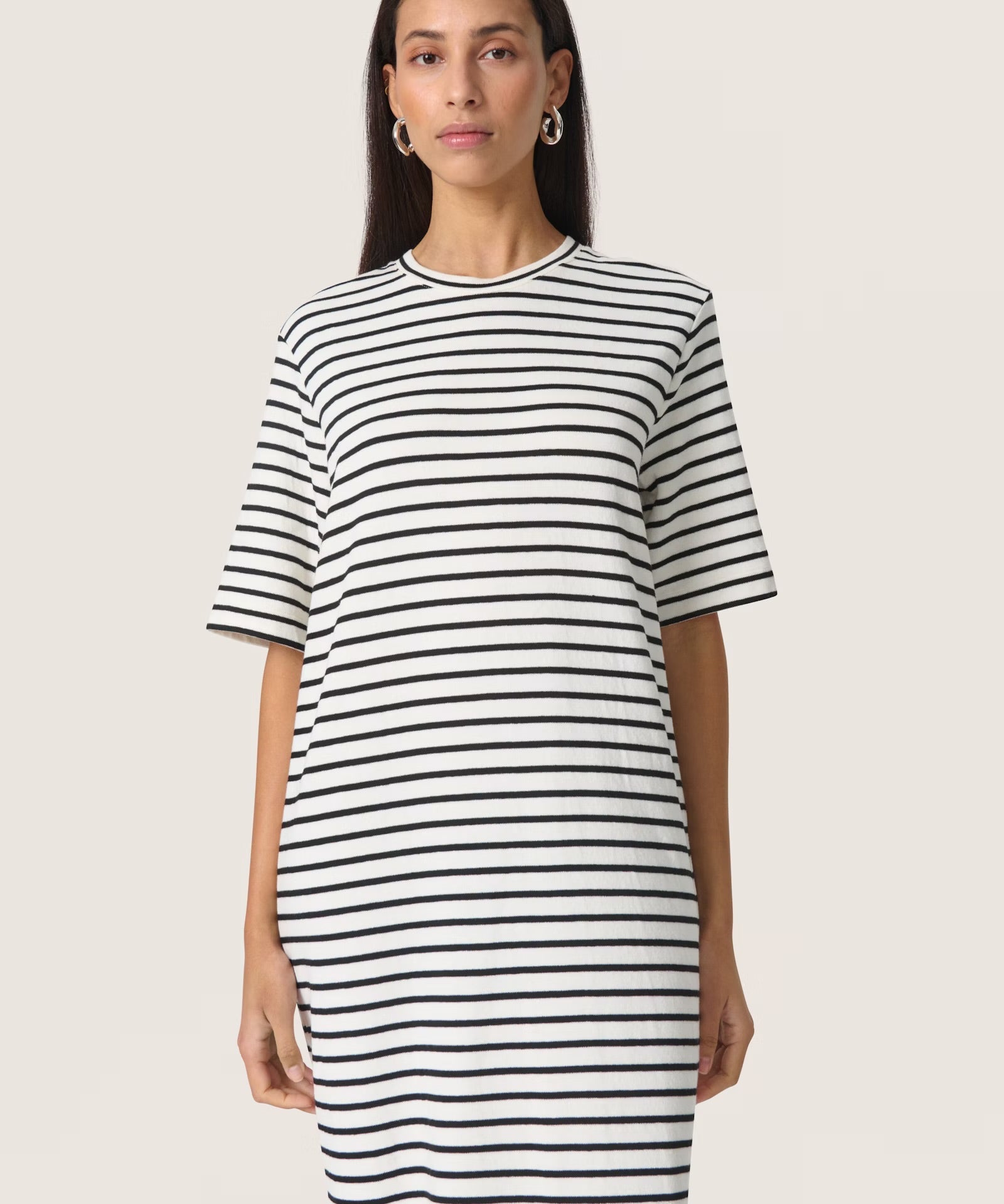 SLIngina Dress