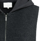 Sleeveless knitted top w/jersey hood
