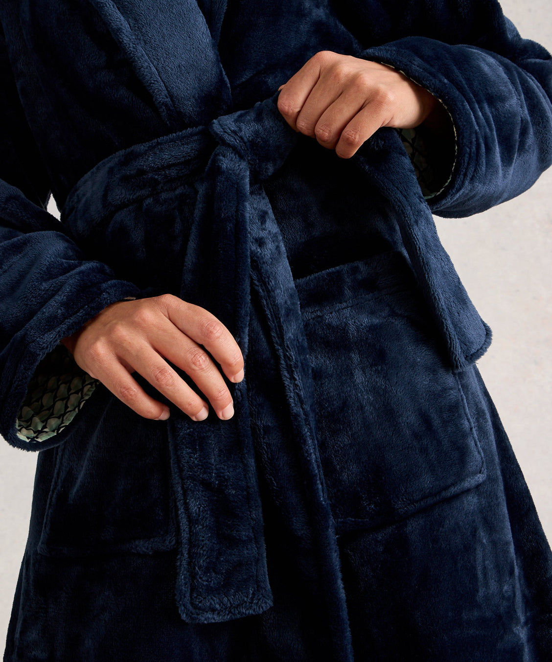 Clover Cozy Robe