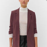 Shirley Blazer (huckleberry)