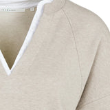 Sweatshirt w/v neck collar