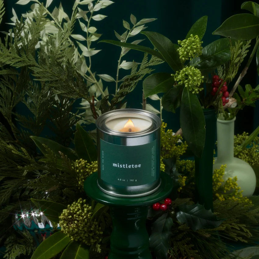 Mistletoe | Holly + Pine + Spiced Berries (Classic)