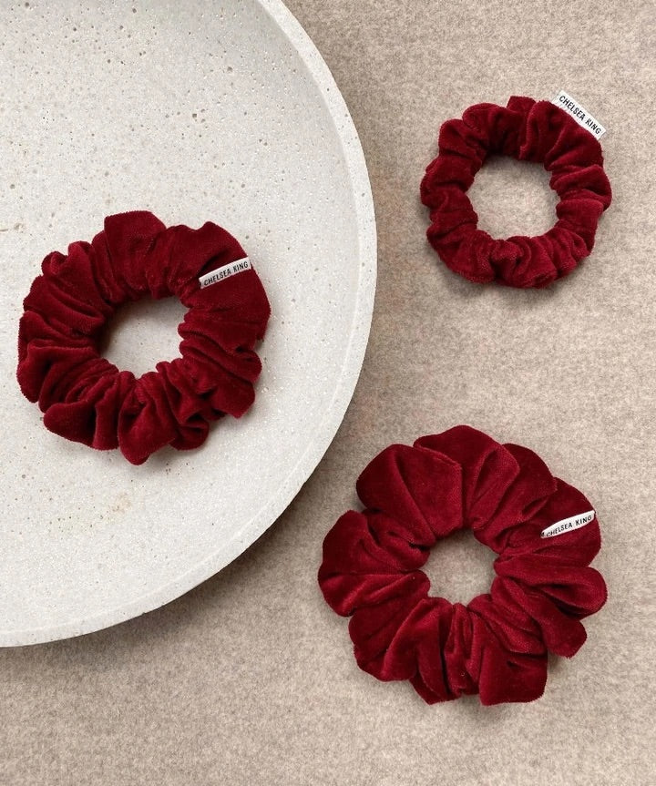 NATURAL VELVET WINE SCRUNCHIE - PETITE