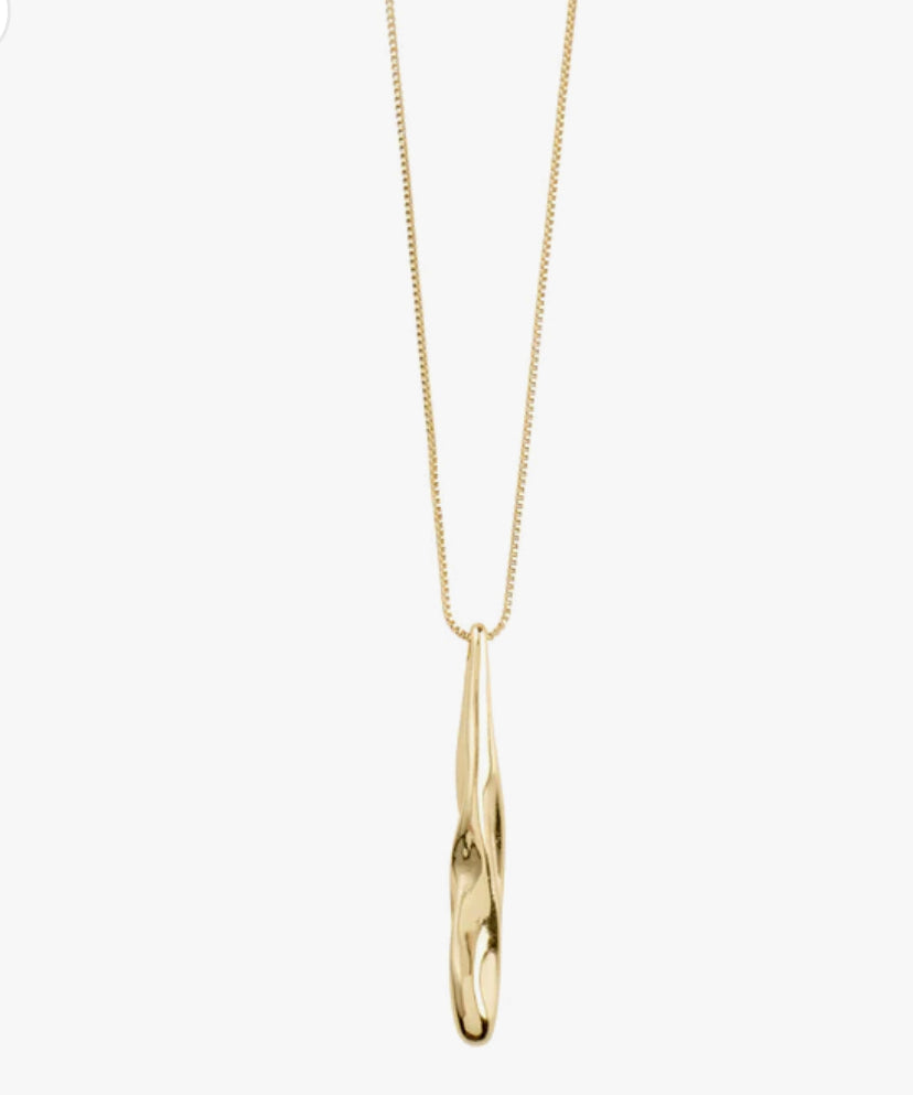 Alberte Teardrop Pendant Necklace